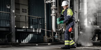 Ways to improve your workwear's' chemical splash repellency