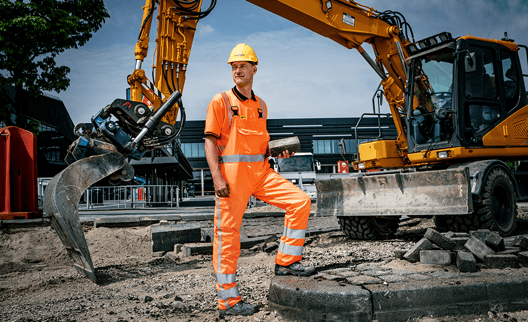 Case study: Heijmans’ journey towards a new high-visibility workwear solution
