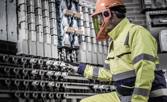 Modacrylic fibres in inherent FR fabrics