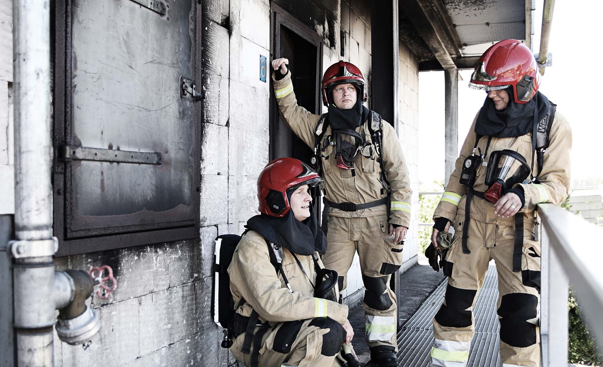 Fire_fighting_protective_clothing